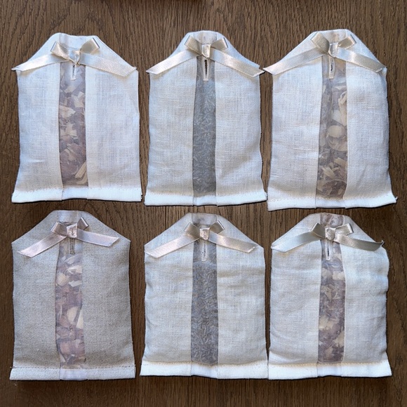 ElizabethW Lavender Cedar Rose Ivory Natural White Red Linen Hanger Scent Sachet